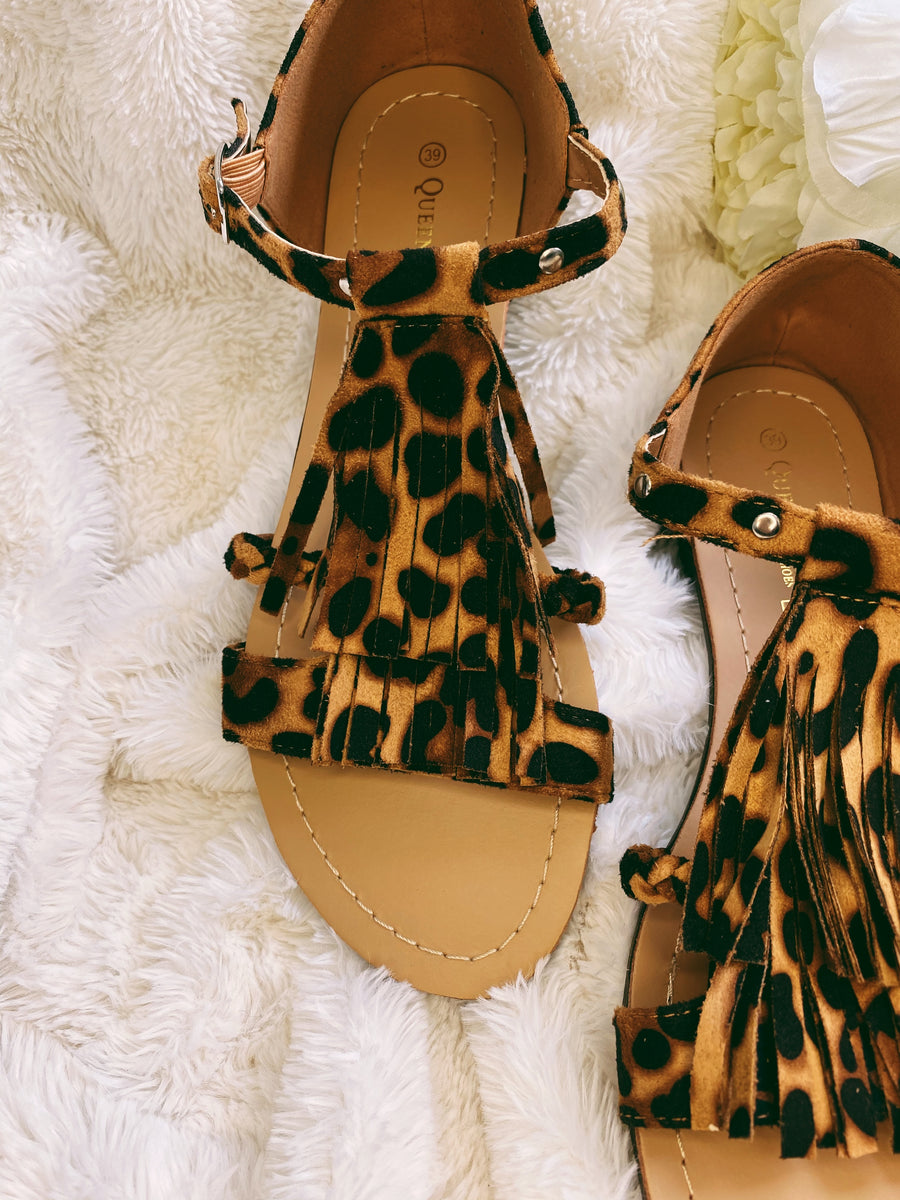 Leopard print 2025 flat sandals uk