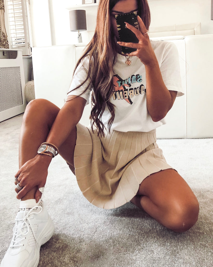 Long pleated clearance skirt with trainers