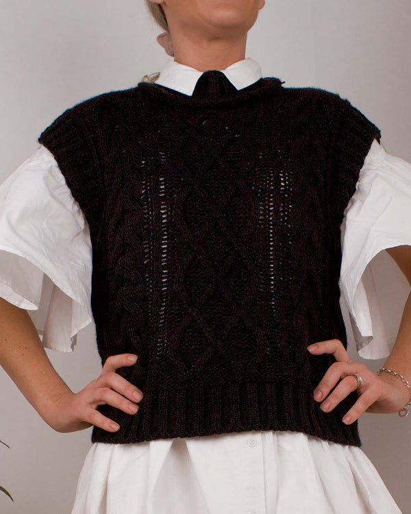 Aspen Knitted Sweater Vest in Black