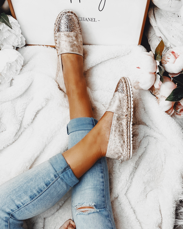 Sweet Life Espadrilles in Gold